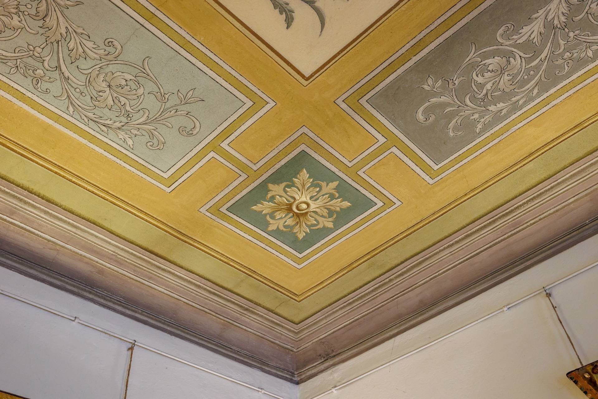 Stable - Palace Via Corte, Dogliani - photo 3