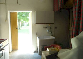 CANTINA CON USCITA - Villa via Vittorio Alfieri, 32, San Giovanni in Persiceto - foto 26