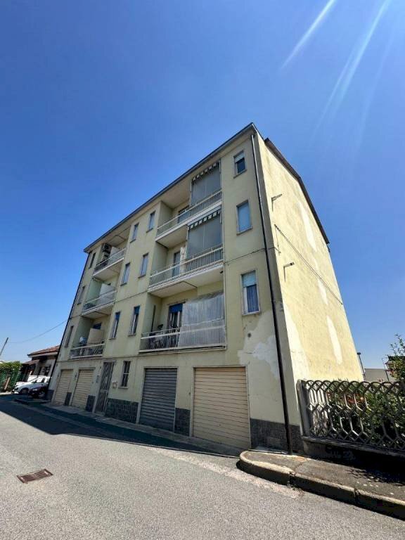 Facciata - Two-room apartment via Isolabella, Carmagnola - photo 2