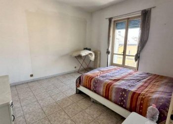 Camera da letto - Bilocale via Isolabella, Carmagnola - foto 12