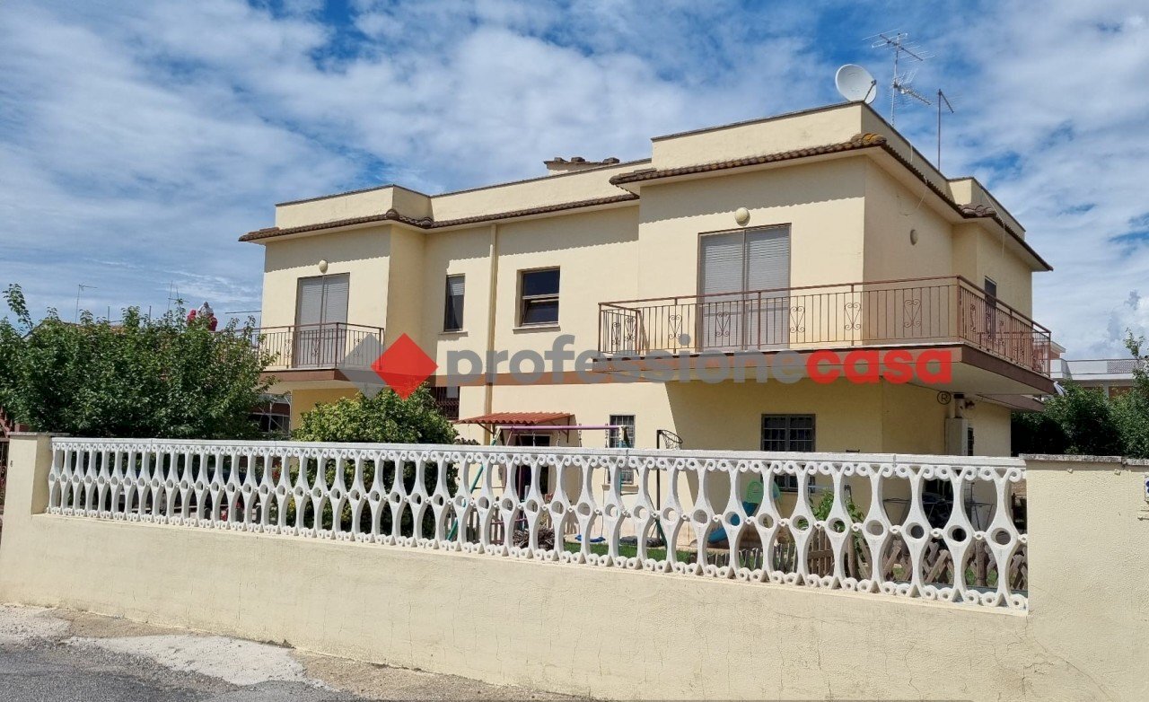 Via Chiusi - Martin p (2).jpeg - Villa Pomezia - photo 2