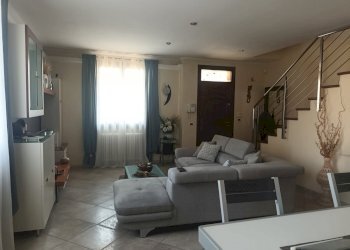 Casa indipendente Ravenna (zona Ponte Nuovo) - foto 4