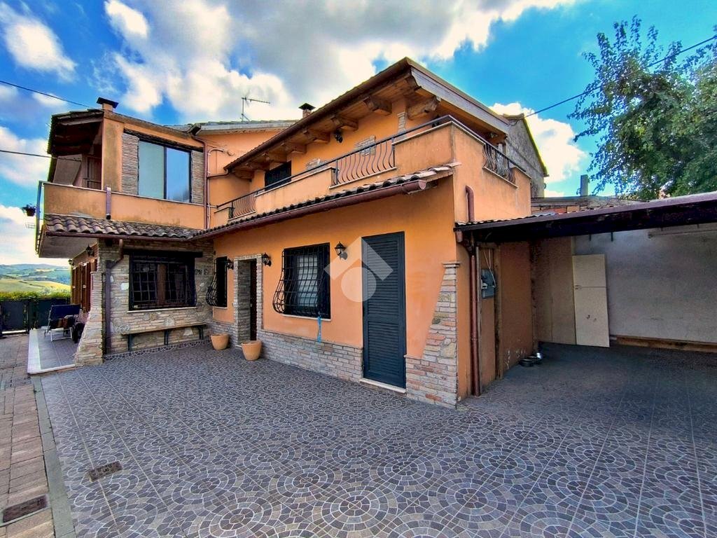 Independent house Corso Indipendenza, Vallefoglia - photo 2