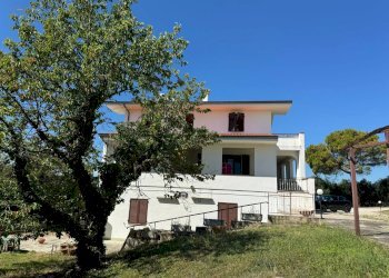 Villa Unifamiliare Contrada Sant'Andrea, Cupra Marittima - foto 8