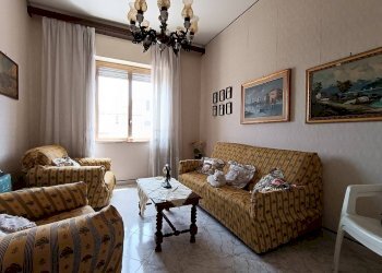 Quadrilocale Cortile Deposito Locomotive, Palermo (zona Brancaccio) - foto 4