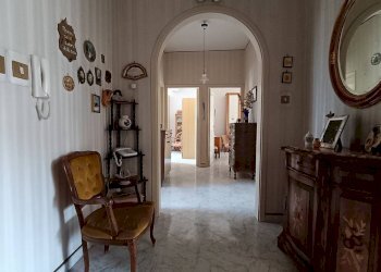 Quadrilocale Cortile Deposito Locomotive, Palermo (zona Brancaccio) - foto 6