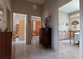 Quadrilocale Cortile Deposito Locomotive, Palermo (zona Brancaccio) - foto 7