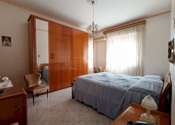 Quadrilocale Cortile Deposito Locomotive, Palermo (zona Brancaccio) - foto 16