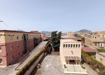 Quadrilocale Cortile Deposito Locomotive, Palermo (zona Brancaccio) - foto 23