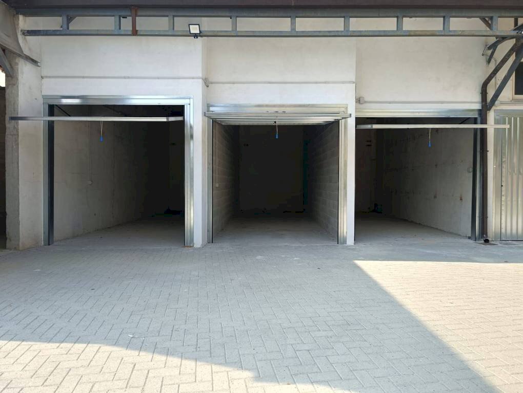 Box auto - Box via Goffredo Mameli, Nichelino - foto 2