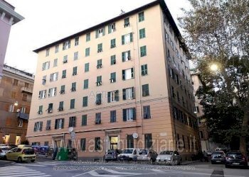 Esterno - Trilocale all'asta via Marassi, Genova (zona Marassi) - foto 2
