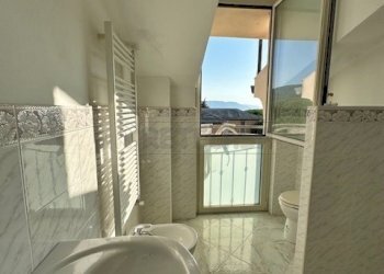 IMG_0011.jpg - Trilocale Via Grazia Deledda 17, Loano - foto 21