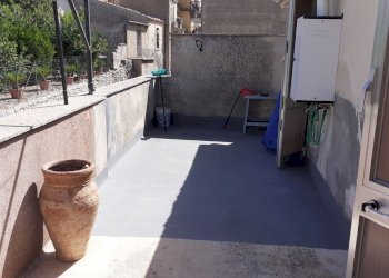 20240710_100856.jpg - Villa Via Carcerivia Carceri, Palazzolo Acreide - foto 18