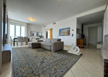 SOTTOATTICO - Appartamento Strada San Martino, Sanremo - foto 10