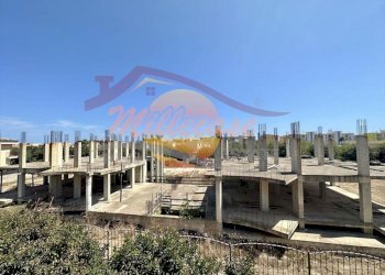 52c1e67b-57a5-454e-b67b-71575771bece.jpeg - Villa VIA LUIGI MONTI, Siracusa - foto 1