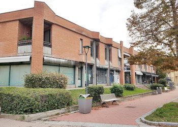 Facciata - Negozio via Nazionale, 382, Malalbergo - foto 11