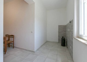 Stanza non arredata - Villa via Illa, 6, Anzio - foto 36