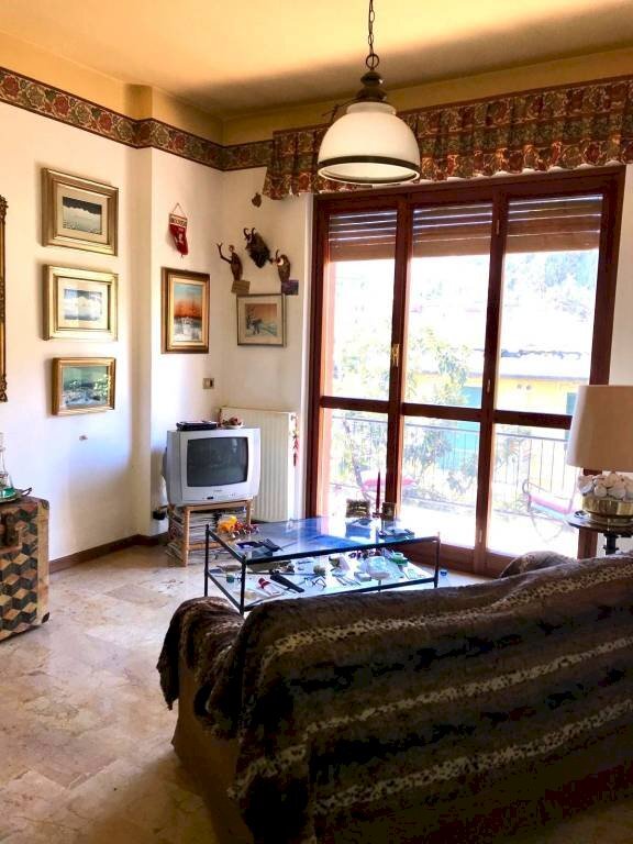 soggiorno - Four-room apartment via Crosa dell'Oro, Santa Margherita Ligure - photo 2