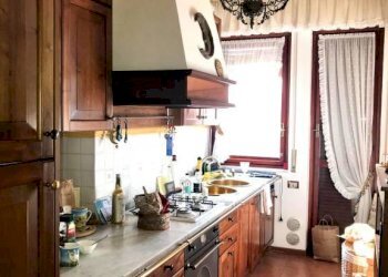 cucina - Quadrilocale via Crosa dell'Oro, Santa Margherita Ligure - foto 3