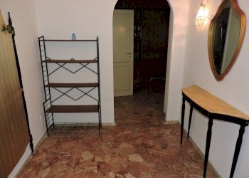 Ingresso - Quadrilocale salita della Provvidenza, 6, Genova (zona Principe) - foto 3