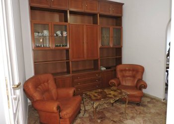 Sala - Four-room apartment salita della Provvidenza, 6, Genova (neighborhood Principe) - photo 4