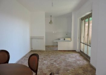 Salone - Four-room apartment salita della Provvidenza, 6, Genova (neighborhood Principe) - photo 7