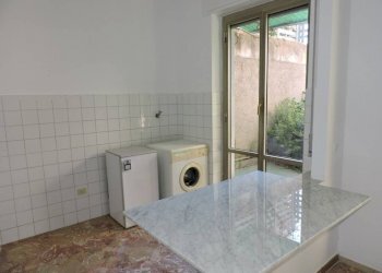 Cucina - Quadrilocale salita della Provvidenza, 6, Genova (zona Principe) - foto 11