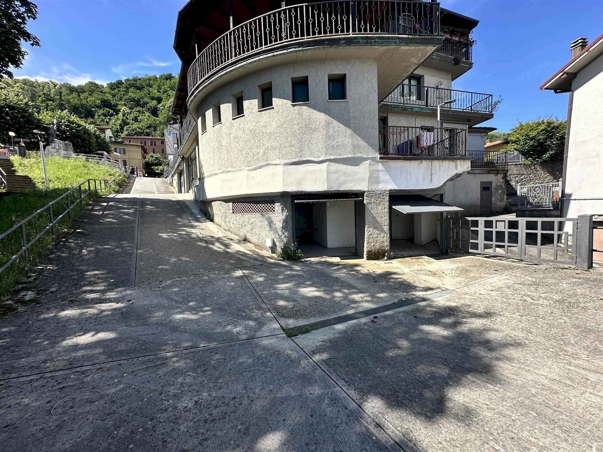 Garage - Parking Via chiesa vecchia 6, Castiglione dei Pepoli - photo 2