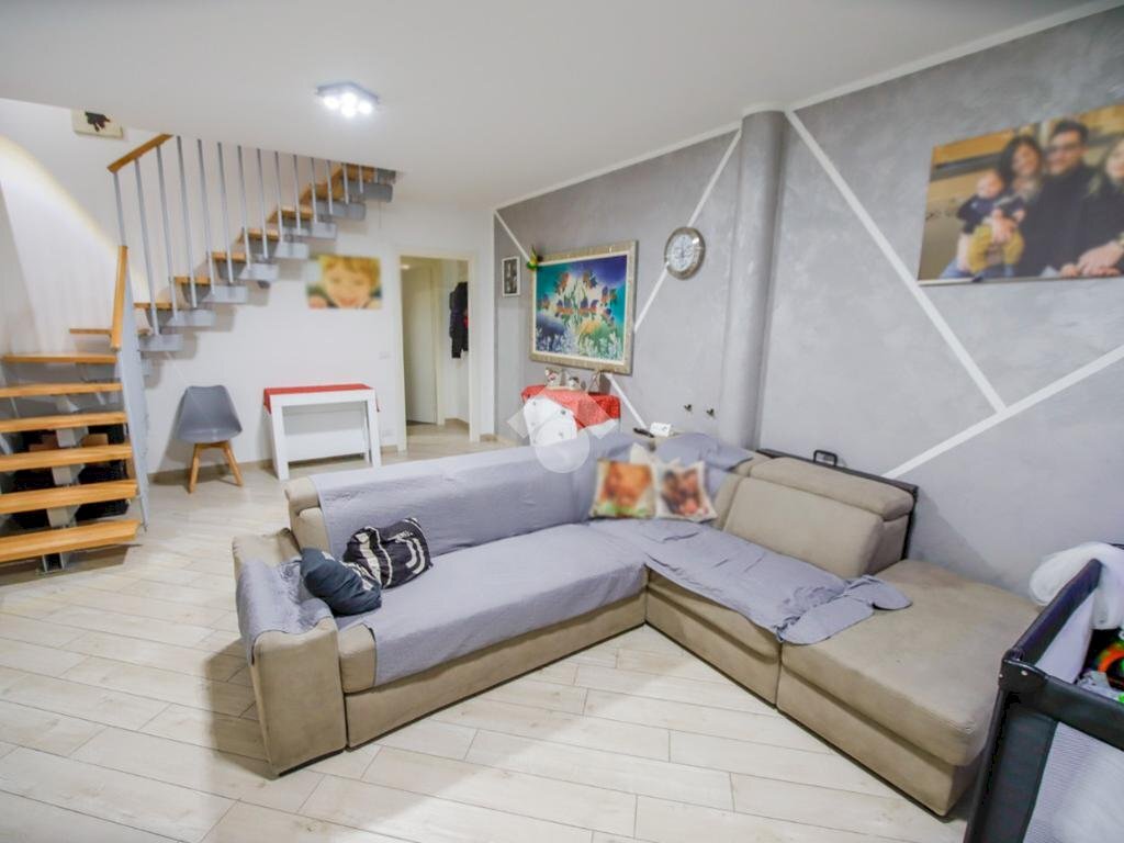 Casa semi indipendente Vicolo Montegrappa, Bosconero - foto 3