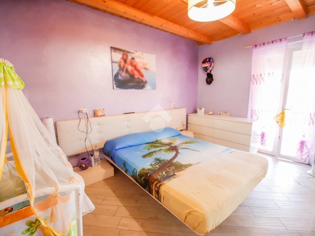 Casa semi indipendente Vicolo Montegrappa, Bosconero - foto 1