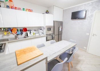 Casa semi indipendente Vicolo Montegrappa, Bosconero - foto 9