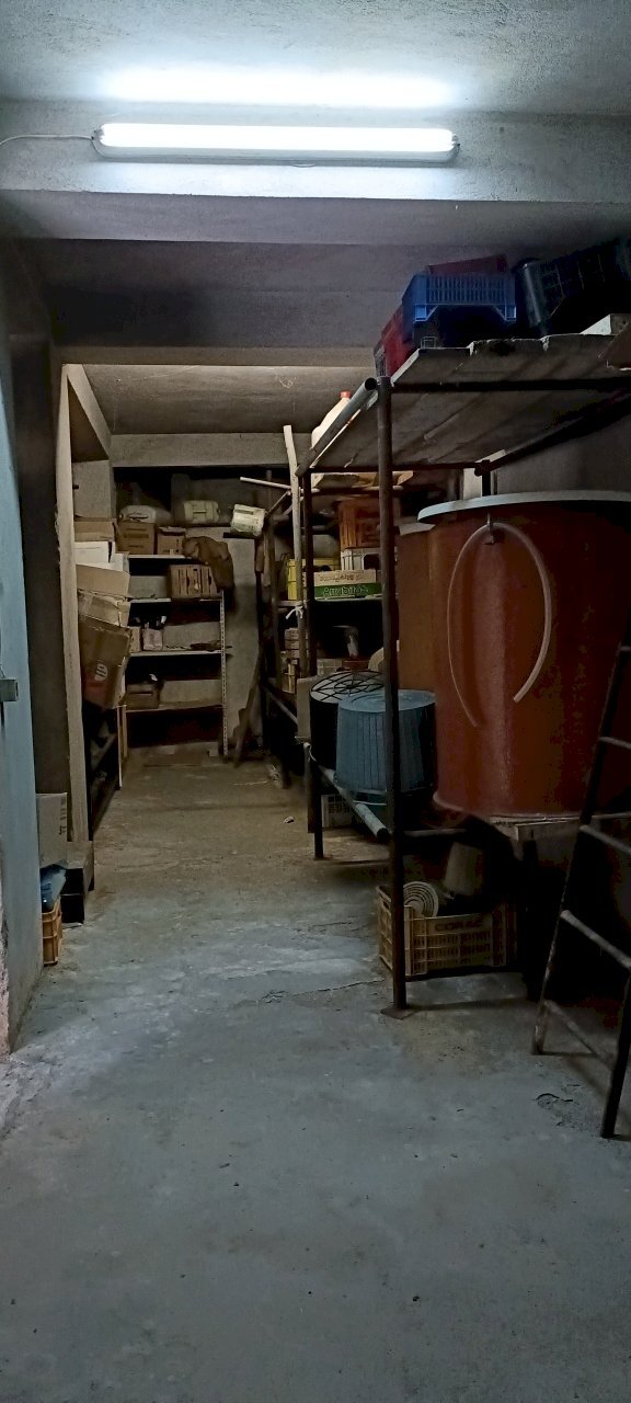 IMG20230103112026.jpg - Box Via Trento, Lamezia Terme - foto 2