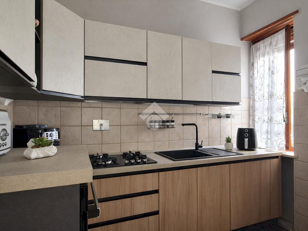 Casa semi indipendente Via Visconti Venosta, Bra - foto 2