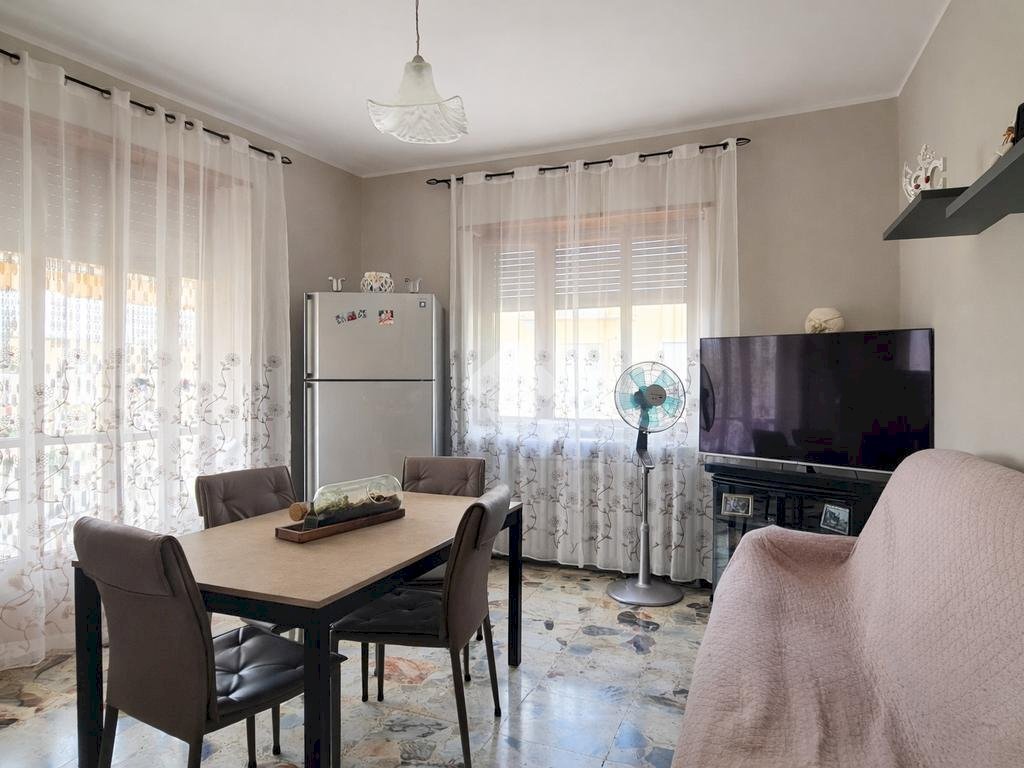 Casa semi indipendente Via Visconti Venosta, Bra - foto 3