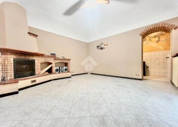 Casa semi indipendente Via monte di pietà, Novi Ligure - foto 2