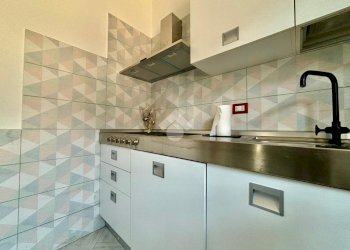 Three-room apartment Via Indipendenza, Santo Stefano di Magra - photo 8