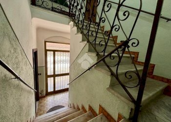 Three-room apartment Via Indipendenza, Santo Stefano di Magra - photo 2