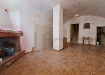 Stable - Palace Via Strada Maggiore, Alvito - photo 2