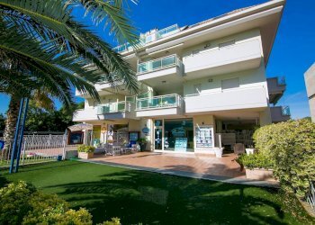 Four-room apartment Via Dei Mille, San Benedetto del Tronto - photo 1