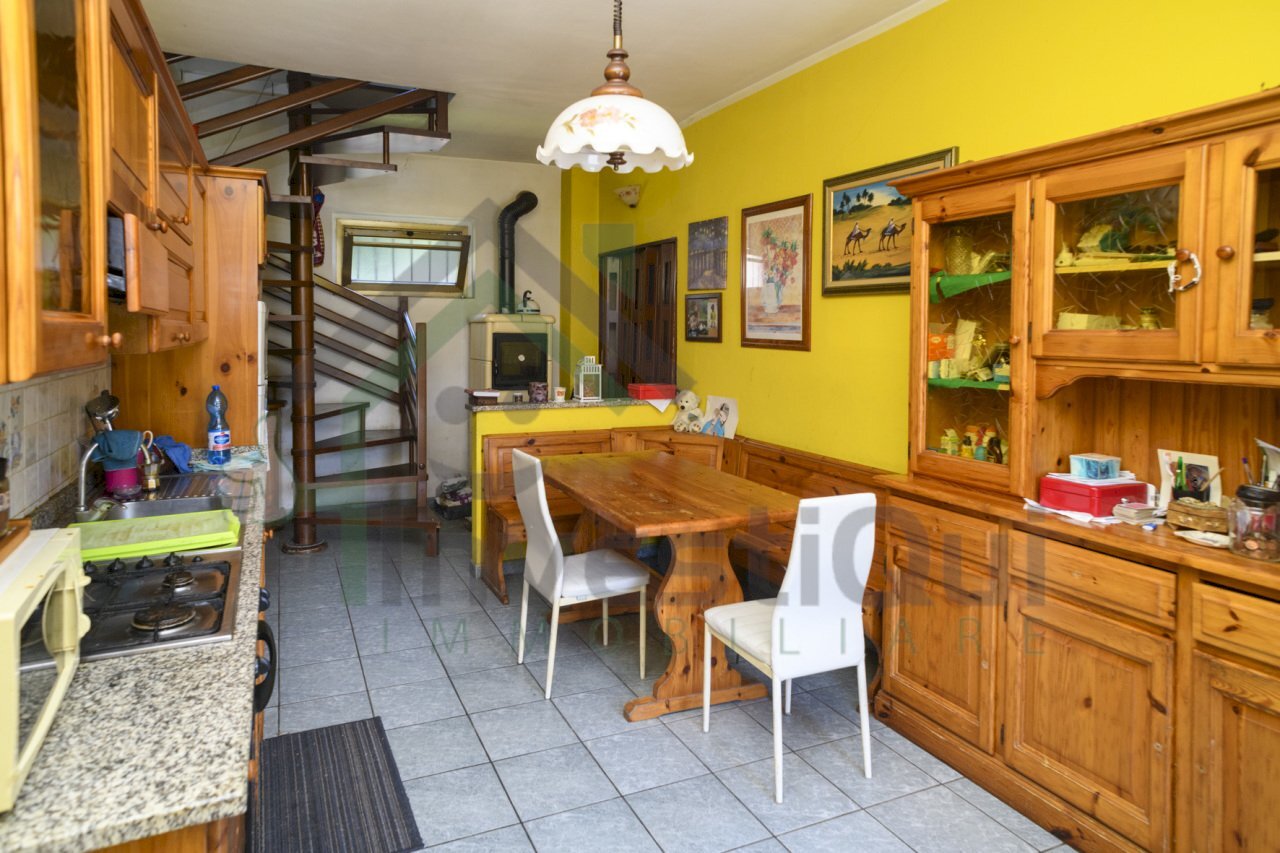 _85N3093-Modifica.jpg - Porzione di casa Via Gramsci Antonio 13, Ciriè - foto 2