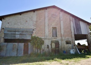 facciata - Rustico Via Beneamato, San Pietro in Casale - foto 9