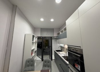 negozio  negozio affitto piazza albertina sestri g - Locale Commerciale Piazza Albertina 19r, Genova - foto 11