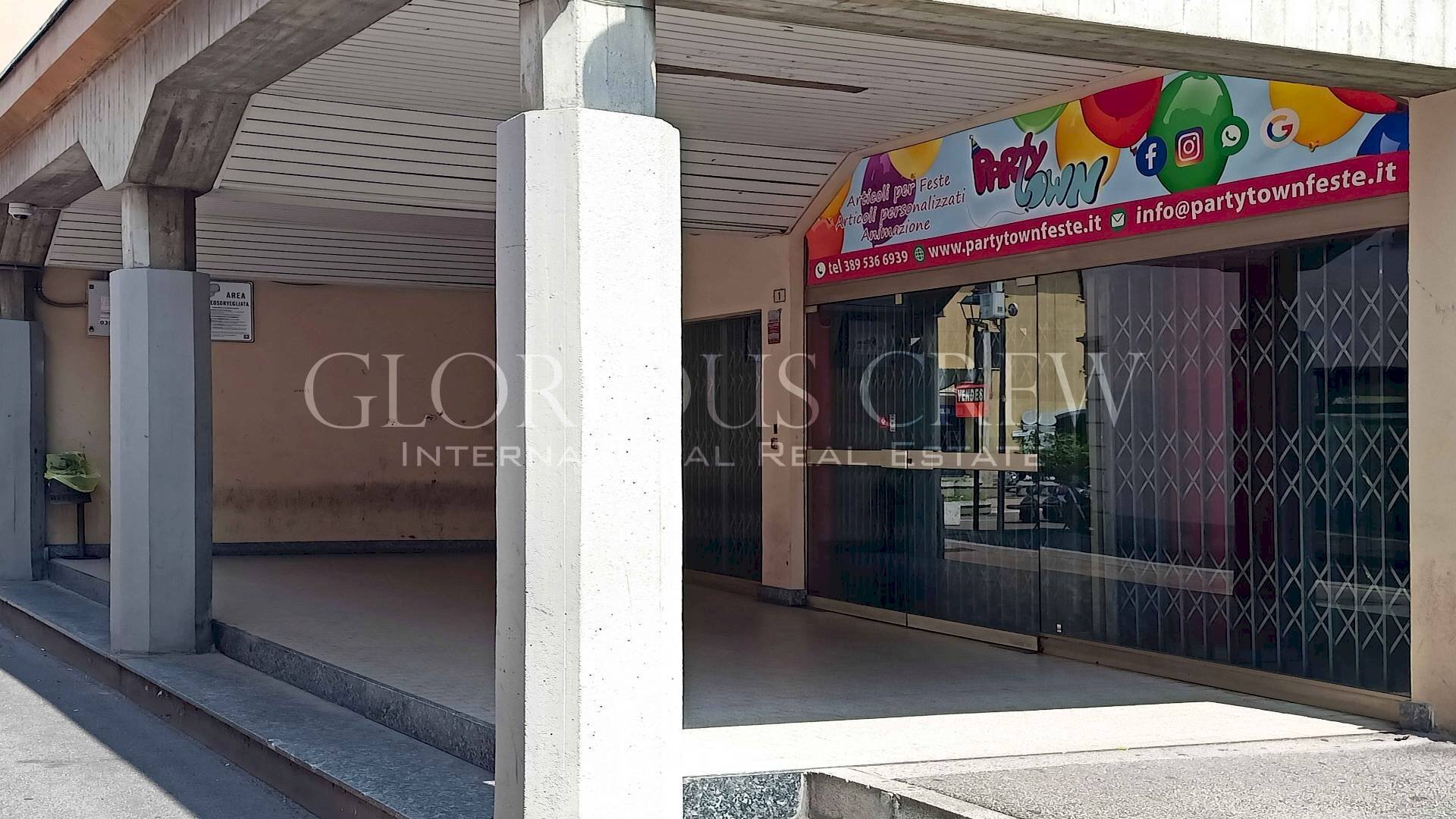 Shop via Cavour, Muggiò - photo 2