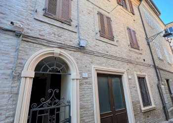 Appartamento Via San Michele, Monte Urano - foto 1