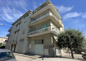 Apartment Via Metauro, San Benedetto del Tronto - photo 1