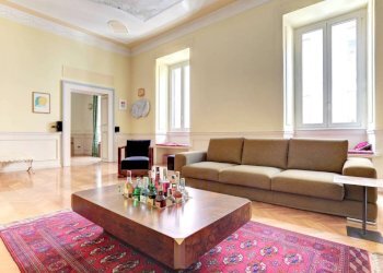 Salone - Appartamento via della Vite, 48, Roma (zona Centro Storico) - foto 4