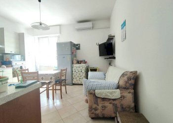 Salone - Bilocale via Roma, 74, Pregnana Milanese - foto 13