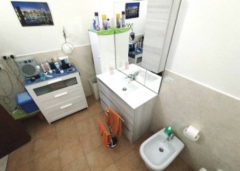 Bagno - Bilocale via Roma, 74, Pregnana Milanese - foto 24
