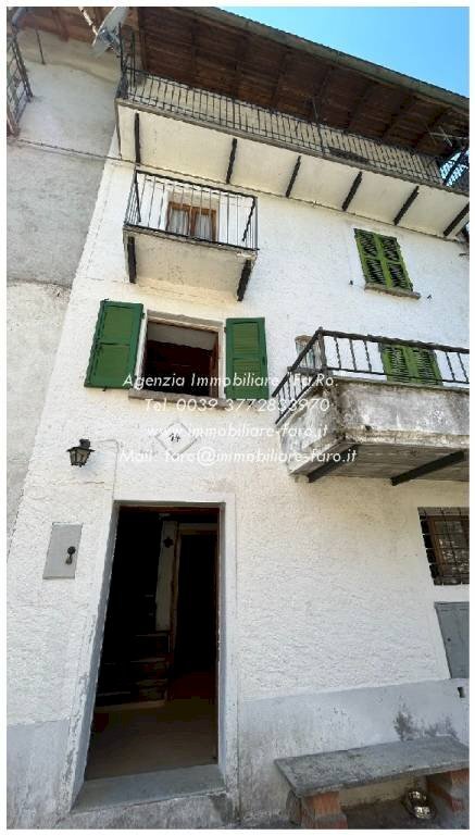 Facciata - Casa indipendente via Falmenta, Gurro - foto 1