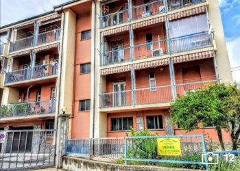 Facciata - Quadrilocale strada Gorra, Costigliole d'Asti - foto 1